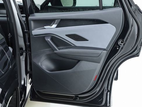 New 2026 Volkswagen Tiguan SE R-Line image 31