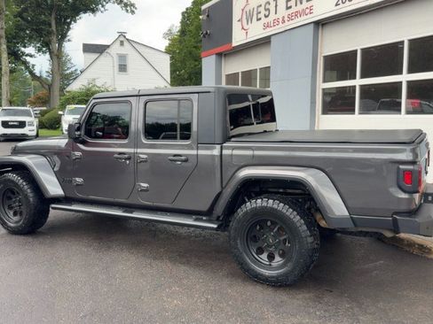 Used 2021 Jeep Gladiator Sport AWD/4WD image 7