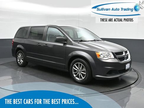Used 2016 Dodge Grand Caravan SE image 1
