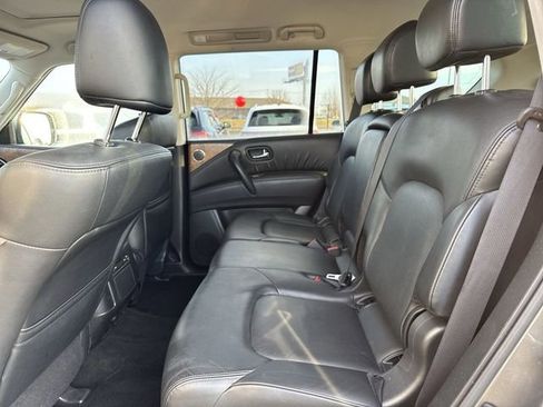 Used 2023 Nissan Armada SL image 9