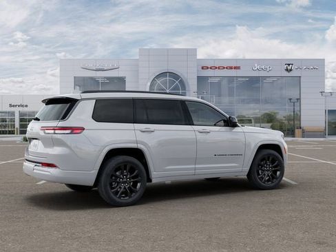 New 2026 Jeep Grand Cherokee L Limited image 4