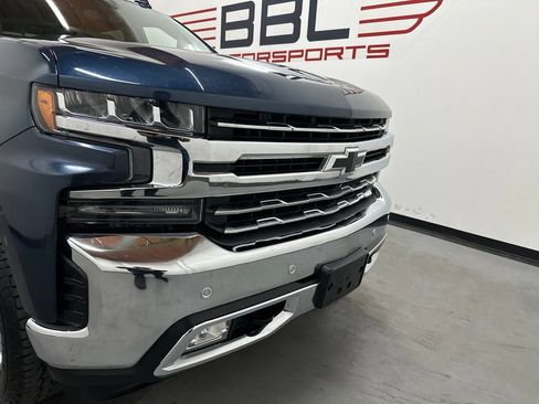 Used 2019 Chevrolet Silverado 1500 LTZ w/ LTZ Texas Edition RWD image 2