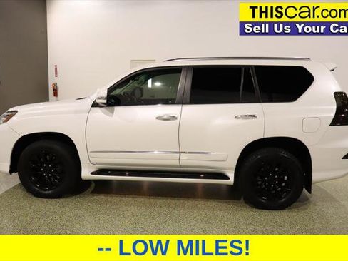 Used 2017 Lexus GX 460 image 4
