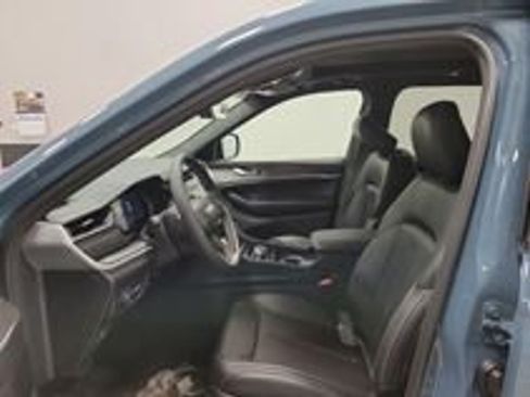 New 2026 Jeep Grand Cherokee Limited w/ Limited Altitude Package AWD/4WD image 9