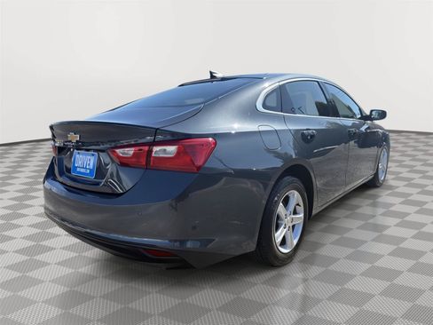 Used 2020 Chevrolet Malibu LS w/ Driver Confidence Package II FWD image 4