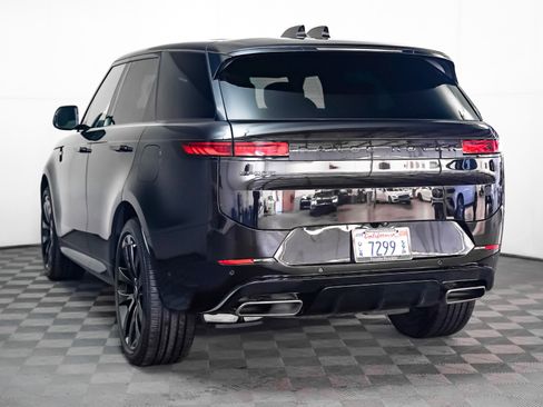 Used 2025 Land Rover Range Rover Sport Autobiography image 2