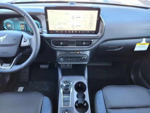 New 2025 Ford Bronco Sport Outer Banks w/ Outer Banks Tech Package+ AWD/4WD image 14