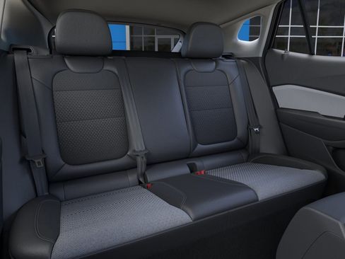 New 2026 Chevrolet Trax LT w/ Driver Confidence Package FWD image 36