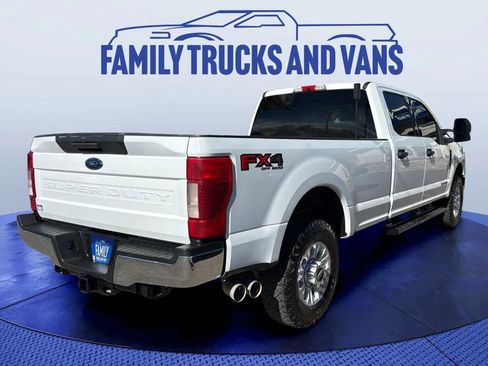 Used 2022 Ford F350 XLT w/ FX4 Off-Road Package AWD/4WD image 5