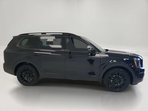 Used 2025 Kia Telluride EX X-Line AWD/4WD image 4