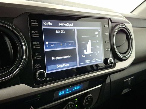 Certified 2023 Toyota Tacoma SR5 AWD/4WD image 14