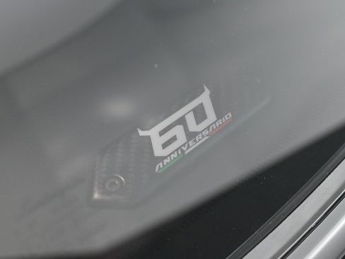 Used 2024 Lamborghini Urus S image 16