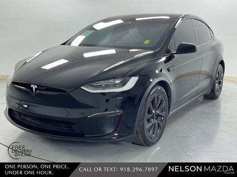 Used 2023 Tesla Model X Plaid image 1