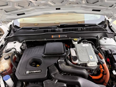 Used 2019 Ford Fusion SE FWD image 37