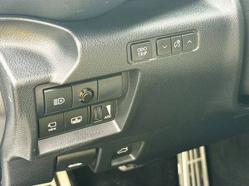 Used 2022 Lexus IS 500 w/ Accessory Package 2 image 10