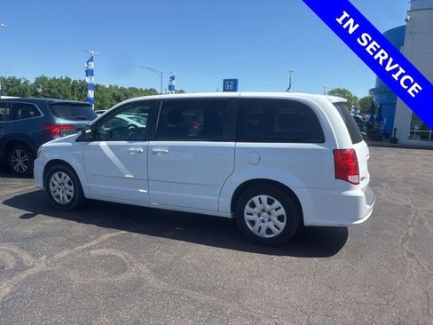 Used 2015 Dodge Grand Caravan SE w/ Quick Order Package 29E SE FWD image 9