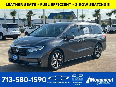 Used 2024 Honda Odyssey Touring image 1
