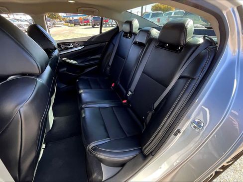Used 2023 Nissan Maxima SV w/ Floor Mat Group image 19