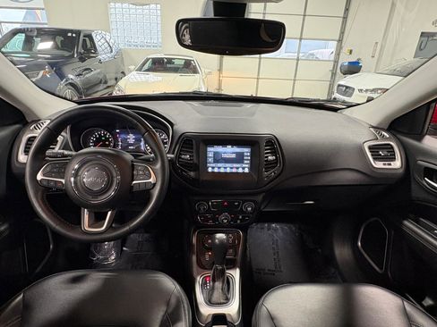 Used 2018 Jeep Compass Latitude w/ Popular Equipment Group image 2