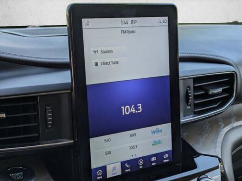 Used 2022 Ford Explorer Platinum w/ Equipment Group 601A image 14