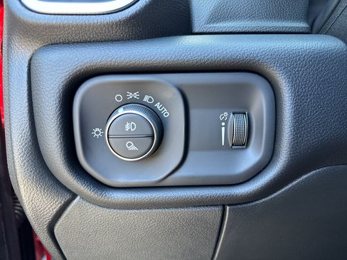 New 2026 RAM 2500 Big Horn AWD/4WD image 27