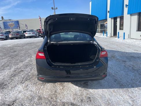Used 2024 Chevrolet Malibu LT image 22