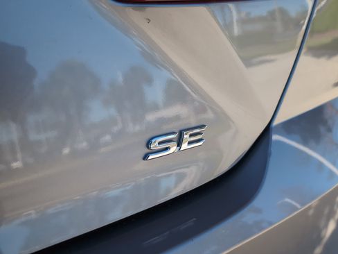 Certified 2025 Toyota Camry SE image 40