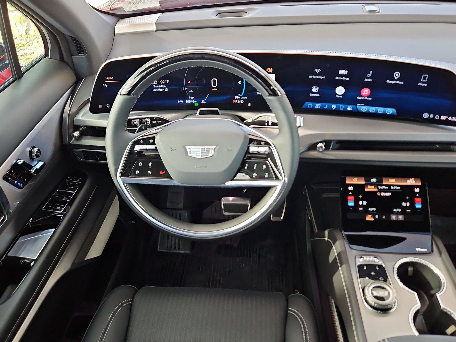 Used 2026 Cadillac Vistiq Sport w/ LPO, Floor Liner Package AWD/4WD image 15