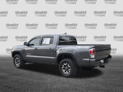 Used 2021 Toyota Tacoma TRD Off-Road image 9