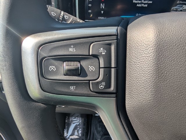 Used 2025 Chevrolet Silverado 1500 LT AWD/4WD image 12
