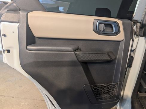 Used 2024 Ford Bronco Wildtrak image 23