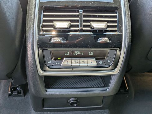 New 2027 BMW X6 xDrive40i w/ Climate Comfort Package AWD/4WD image 31