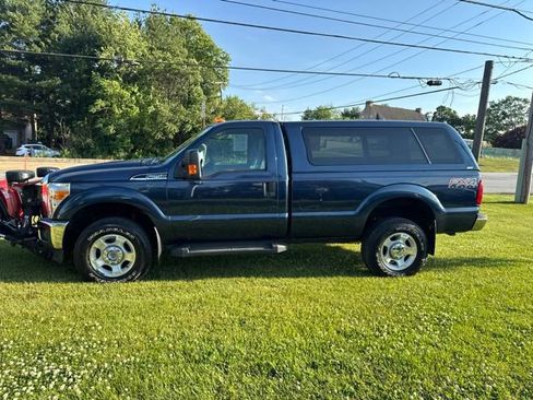 Used 2016 Ford F250 XLT w/ XLT Value Package AWD/4WD image 4