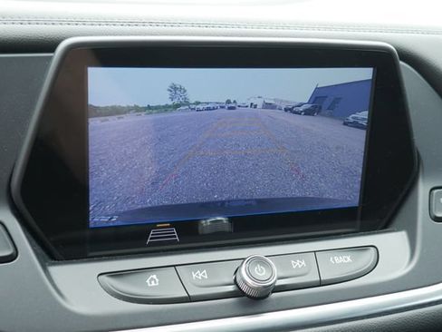 Used 2020 Chevrolet Blazer L FWD image 3