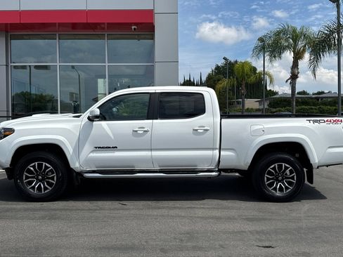 Certified 2023 Toyota Tacoma TRD Sport w/ Black Out Package (TMS) image 9