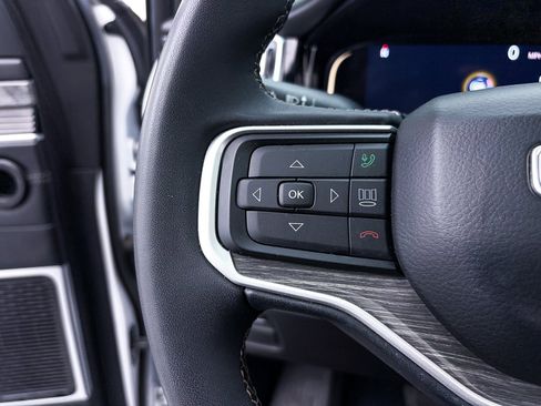 Used 2022 Jeep Wagoneer Series III w/ Premium Group I image 36