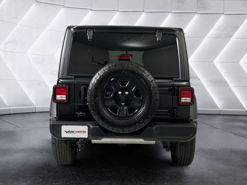 Used 2026 Jeep Wrangler Unlimited Sport AWD/4WD image 5