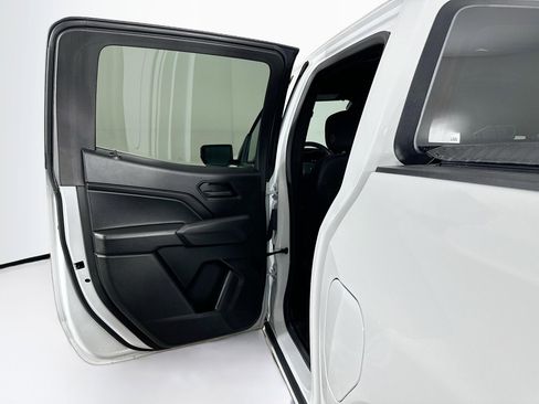 Used 2024 Chevrolet Colorado Trail Boss w/ Advanced Trailering Package image 26