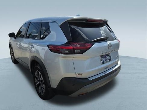 Used 2022 Nissan Rogue SV FWD image 6