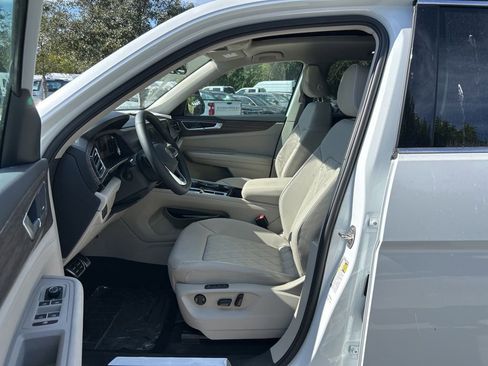 New 2026 Volkswagen Atlas SEL Premium R-Line image 15