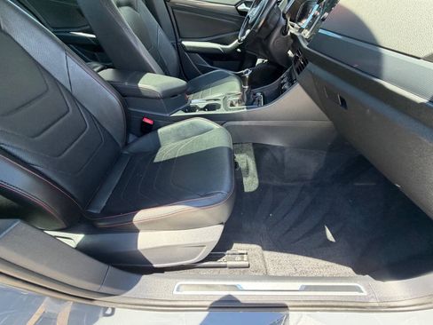 Used 2019 Volkswagen Jetta GLI Autobahn FWD image 22
