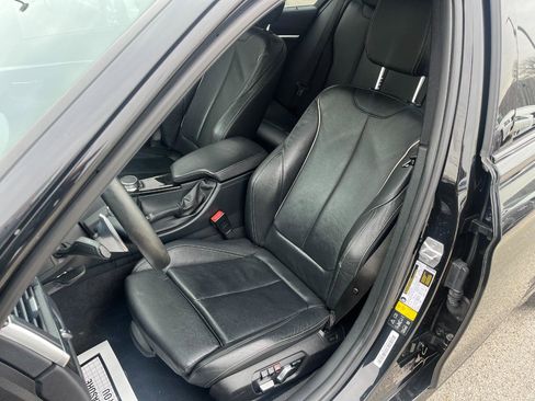 Used 2017 BMW 330i xDrive Sedan image 12