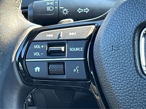 Used 2025 Honda Civic Sport image 14
