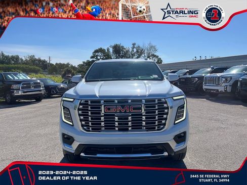 New 2026 GMC Yukon XL Denali w/ Sun & Power Step Package AWD/4WD image 3
