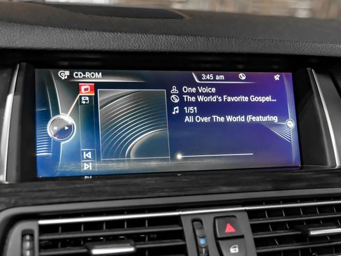 Used 2014 BMW 550i Sedan RWD image 35