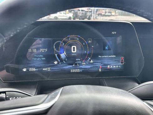 Certified 2025 Chevrolet Equinox LT w/ Convenience Package II image 12