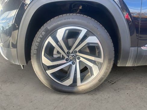 Used 2022 Volkswagen Atlas SEL image 14