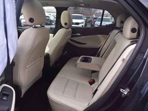 Used 2020 Buick Encore GX Essence w/ Experience Buick Package image 34