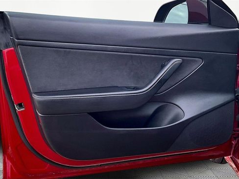 Used 2021 Tesla Model 3 Standard Range Plus image 23