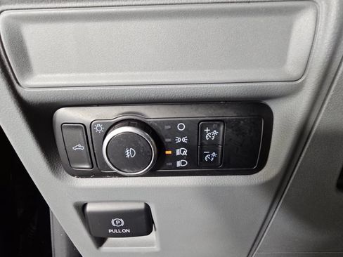 Used 2023 Ford F150 XLT w/ Trailer Tow Package AWD/4WD image 24